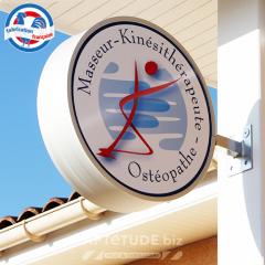 Enseigne drapeau Masseur-Kinésithérapeute Ostéopathe ø600mm