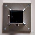 Fourreau à platine acier pour poteau de signalisation 40x40 mm